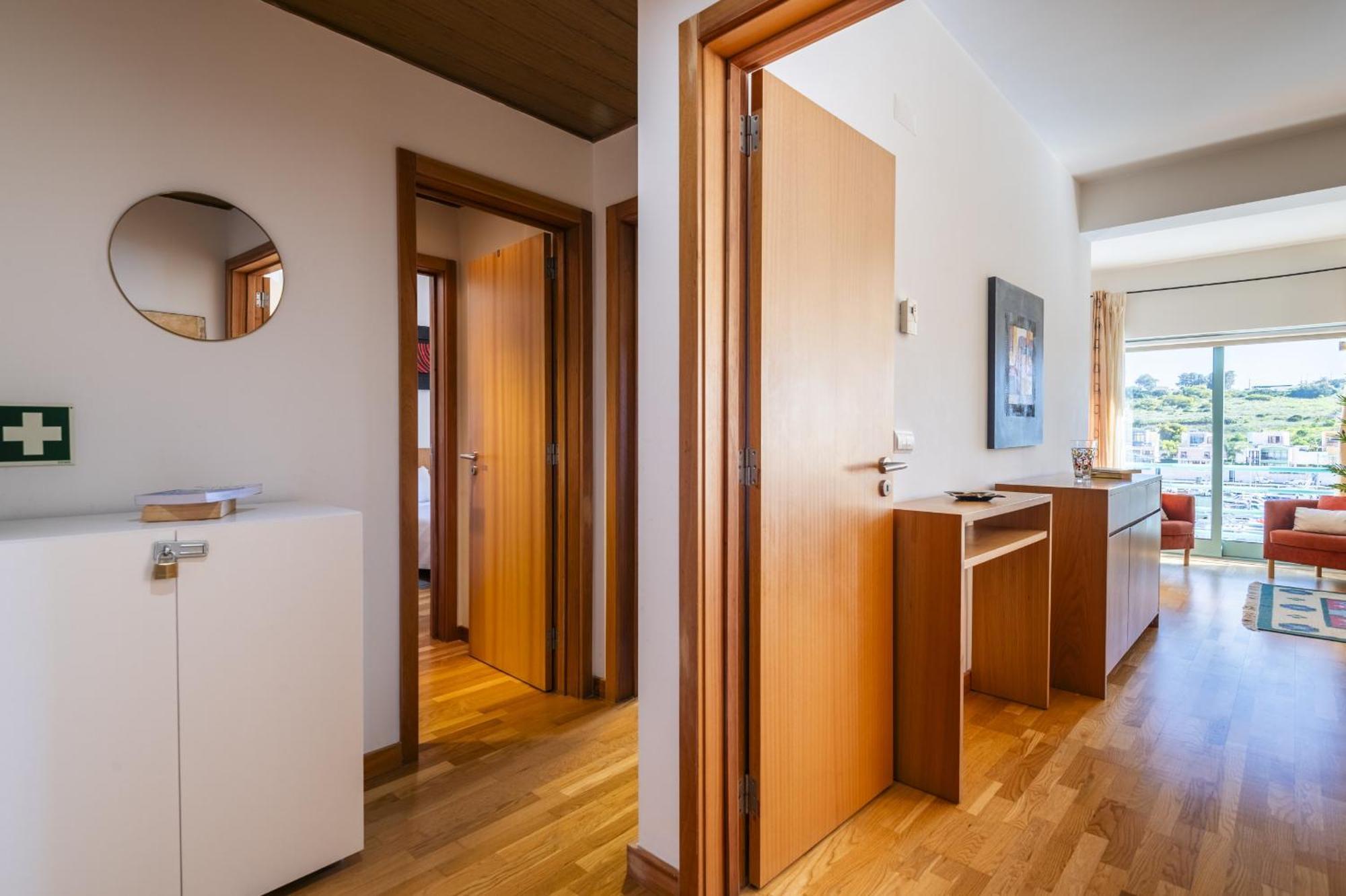 Marina Breeze Apartment With Pool - 900M From The Beach Albufeira Luaran gambar