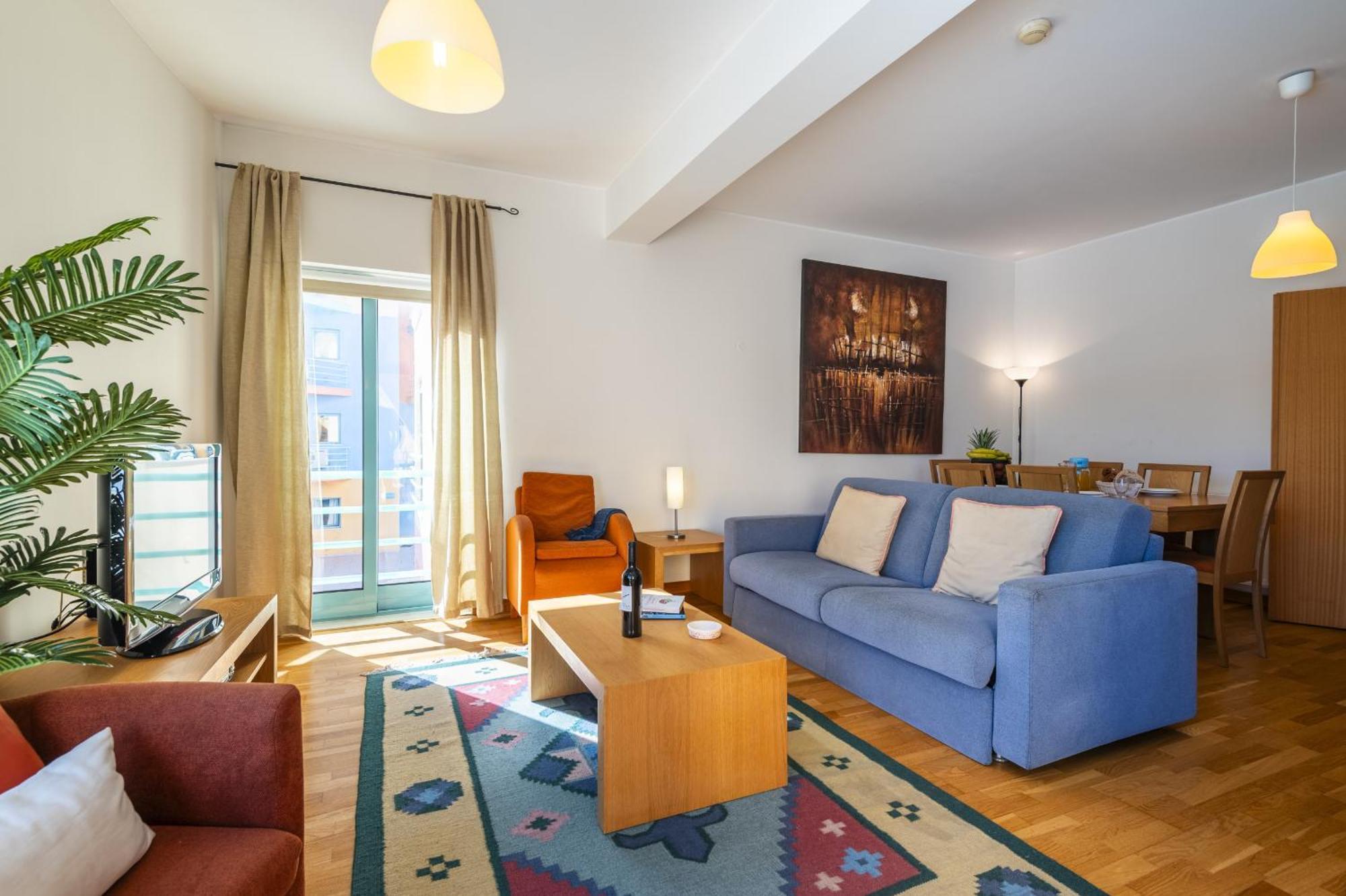 Marina Breeze Apartment With Pool - 900M From The Beach Albufeira Luaran gambar
