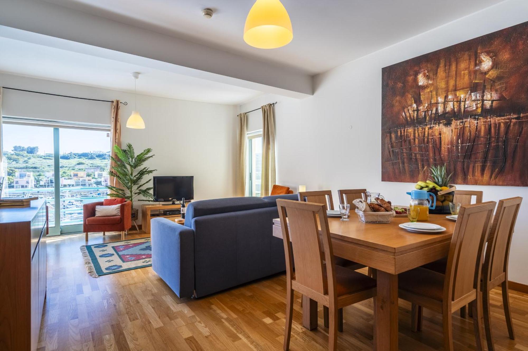 Marina Breeze Apartment With Pool - 900M From The Beach Albufeira Luaran gambar